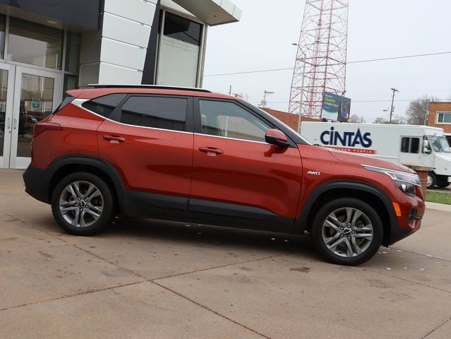 Used 2022 Kia Seltos S image 8