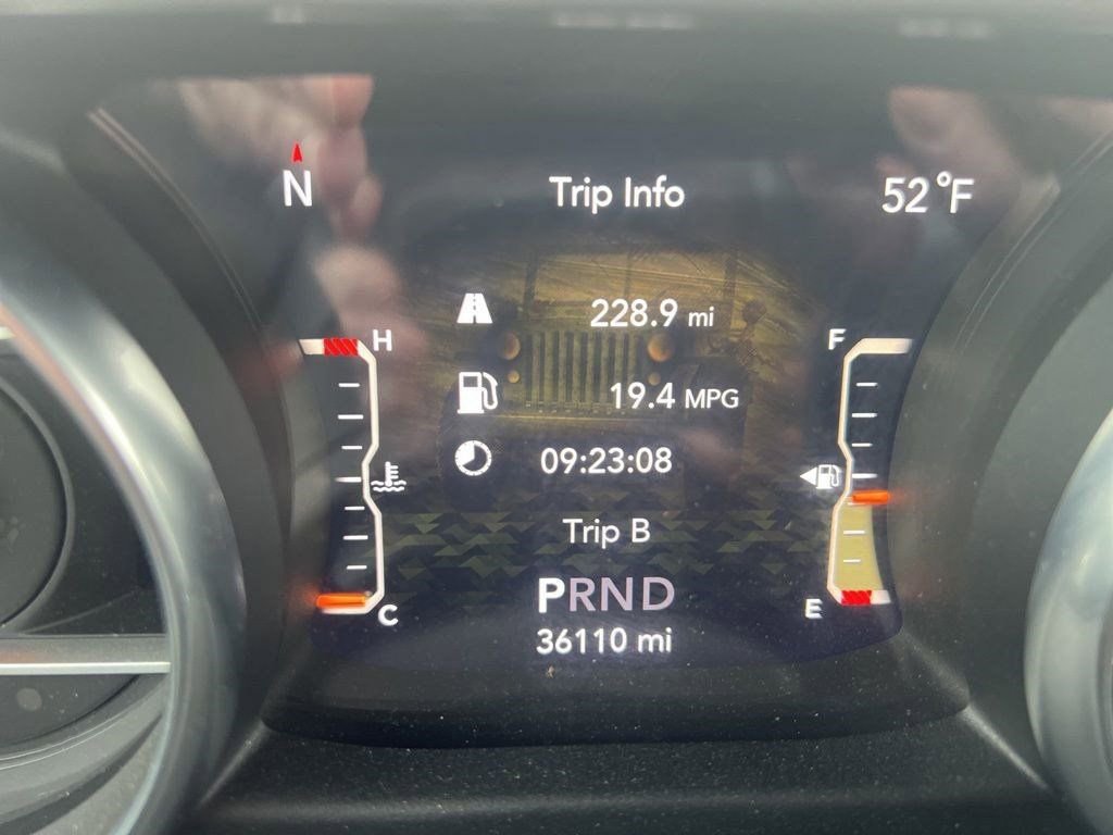 Used 2021 Jeep Wrangler Unlimited Sport AWD/4WD image 12