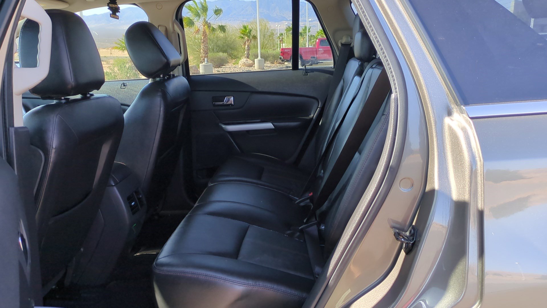Used 2014 Ford Edge Limited AWD/4WD image 24