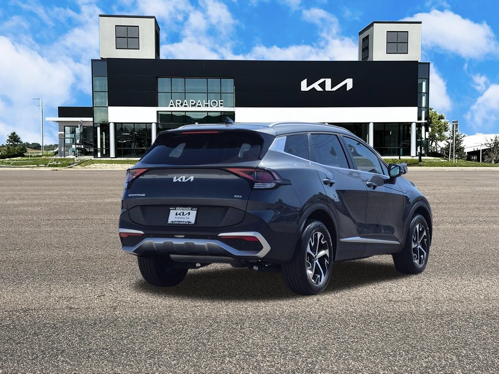 Used 2024 Kia Sportage EX AWD/4WD image 6