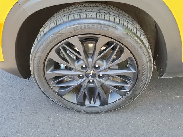 Certified 2023 Kia Seltos Nightfall Edition AWD/4WD image 6