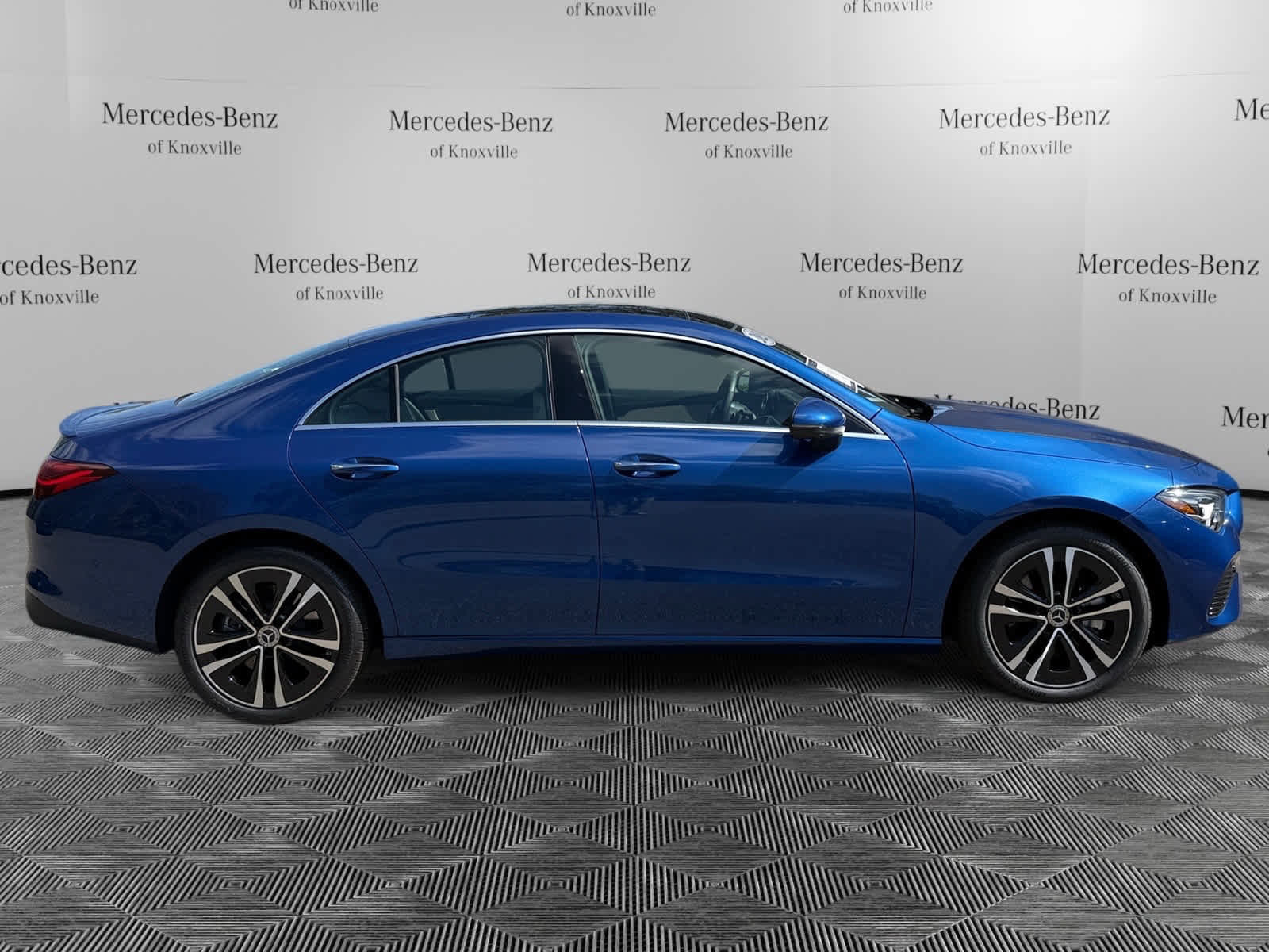 Used 2025 Mercedes-Benz CLA 250 4MATIC image 6