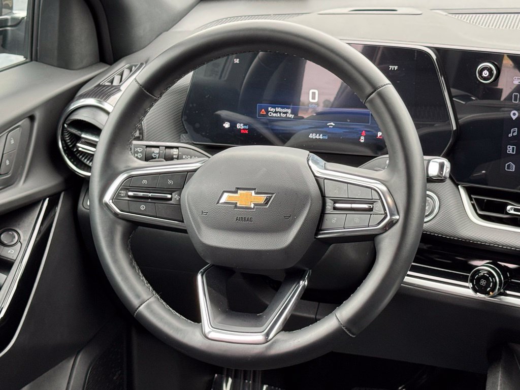 Used 2026 Chevrolet Equinox LT FWD image 28