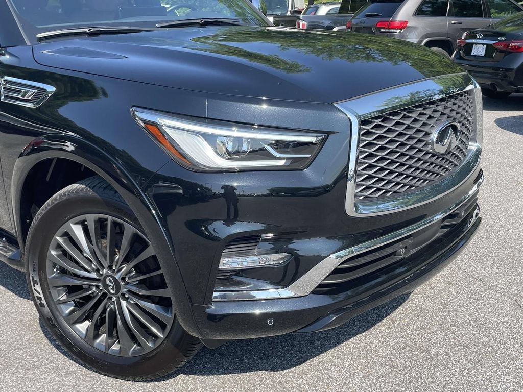 Used 2024 INFINITI QX80 Sensory w/ Cargo Package AWD/4WD image 9