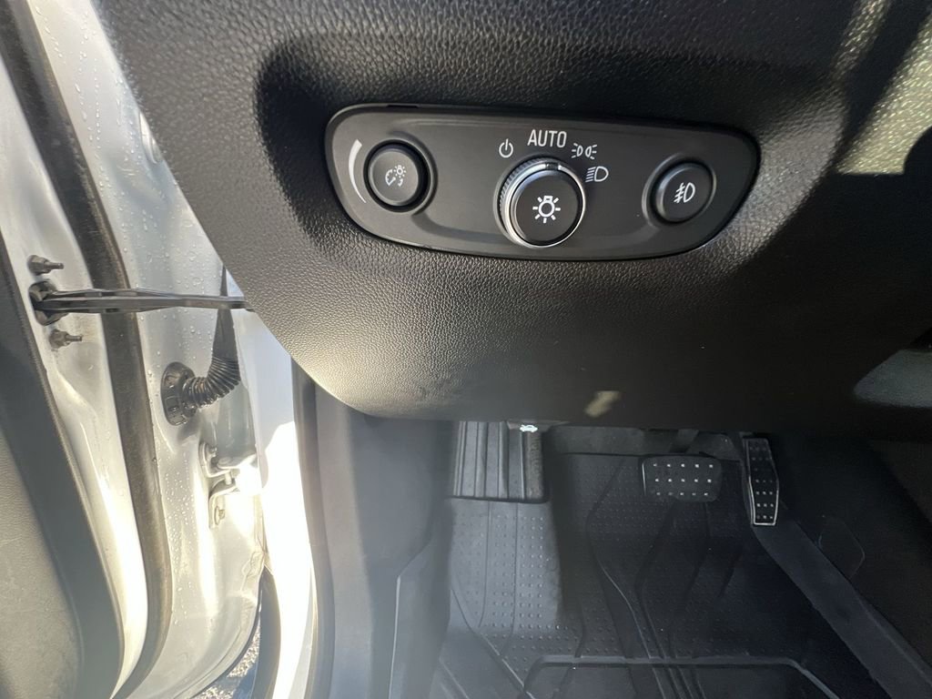 Used 2019 Chevrolet Traverse RS w/ LPO, Floor Liner Package image 18