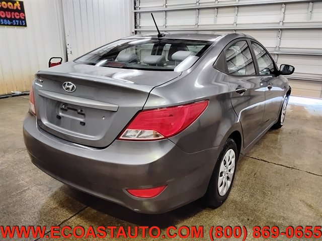 Used 2015 Hyundai Accent GLS FWD image 3