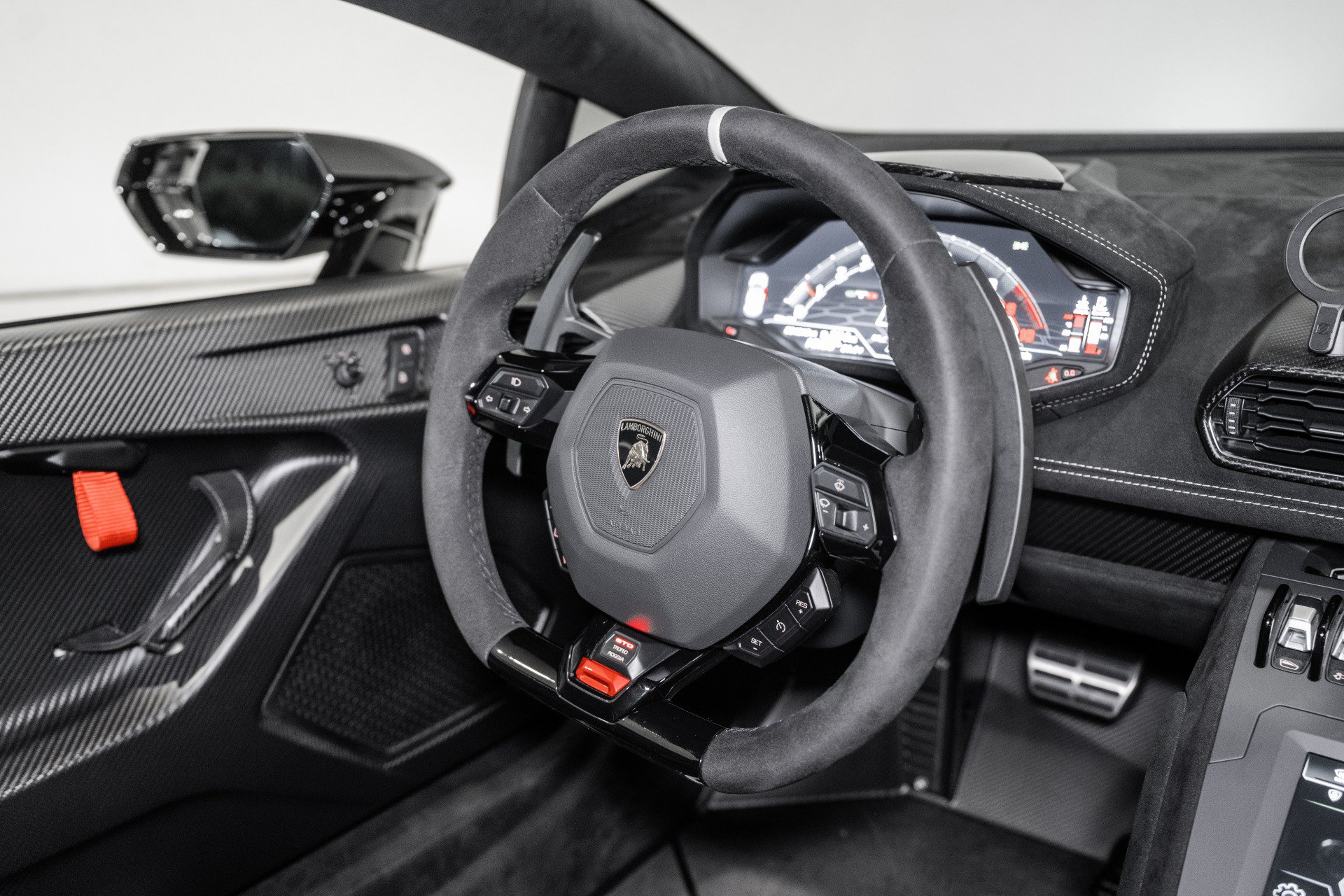 Used 2023 Lamborghini Huracan STO RWD image 24