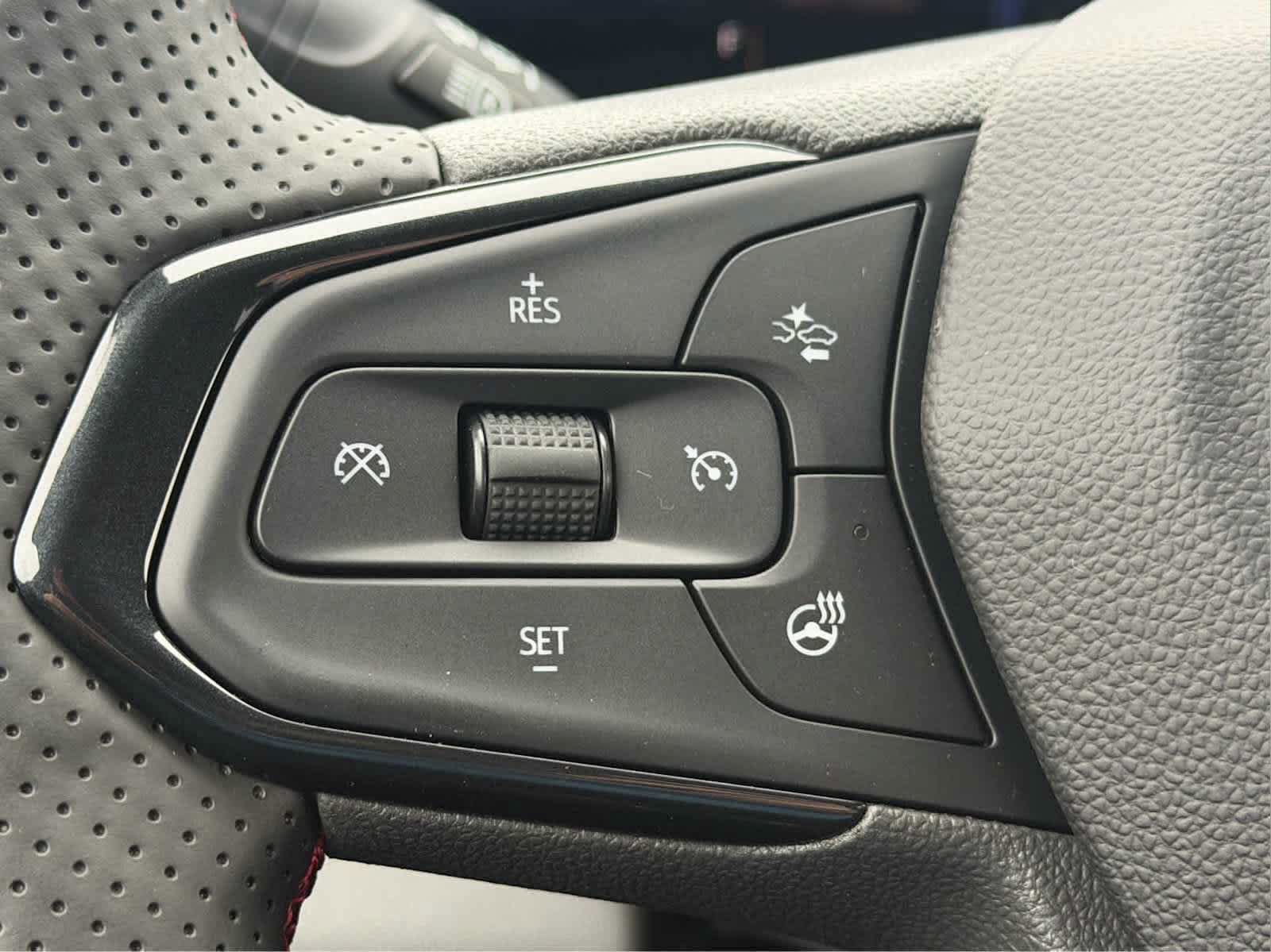 New 2026 Chevrolet Trax RS w/ Driver Confidence Package FWD image 11