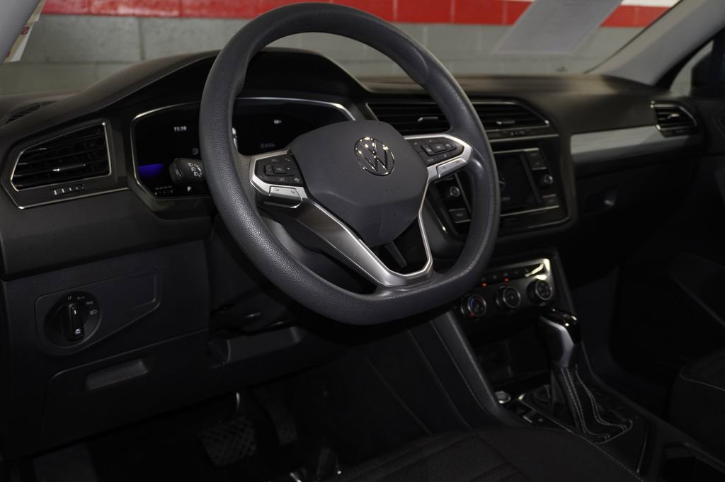 Used 2023 Volkswagen Tiguan S image 13