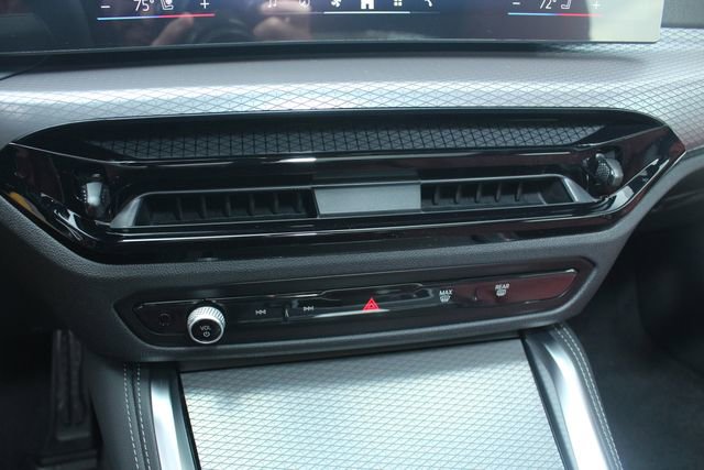 New 2026 BMW 430i xDrive w/ M Sport Package image 15