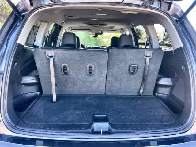 Used 2016 Honda Pilot Touring image 20