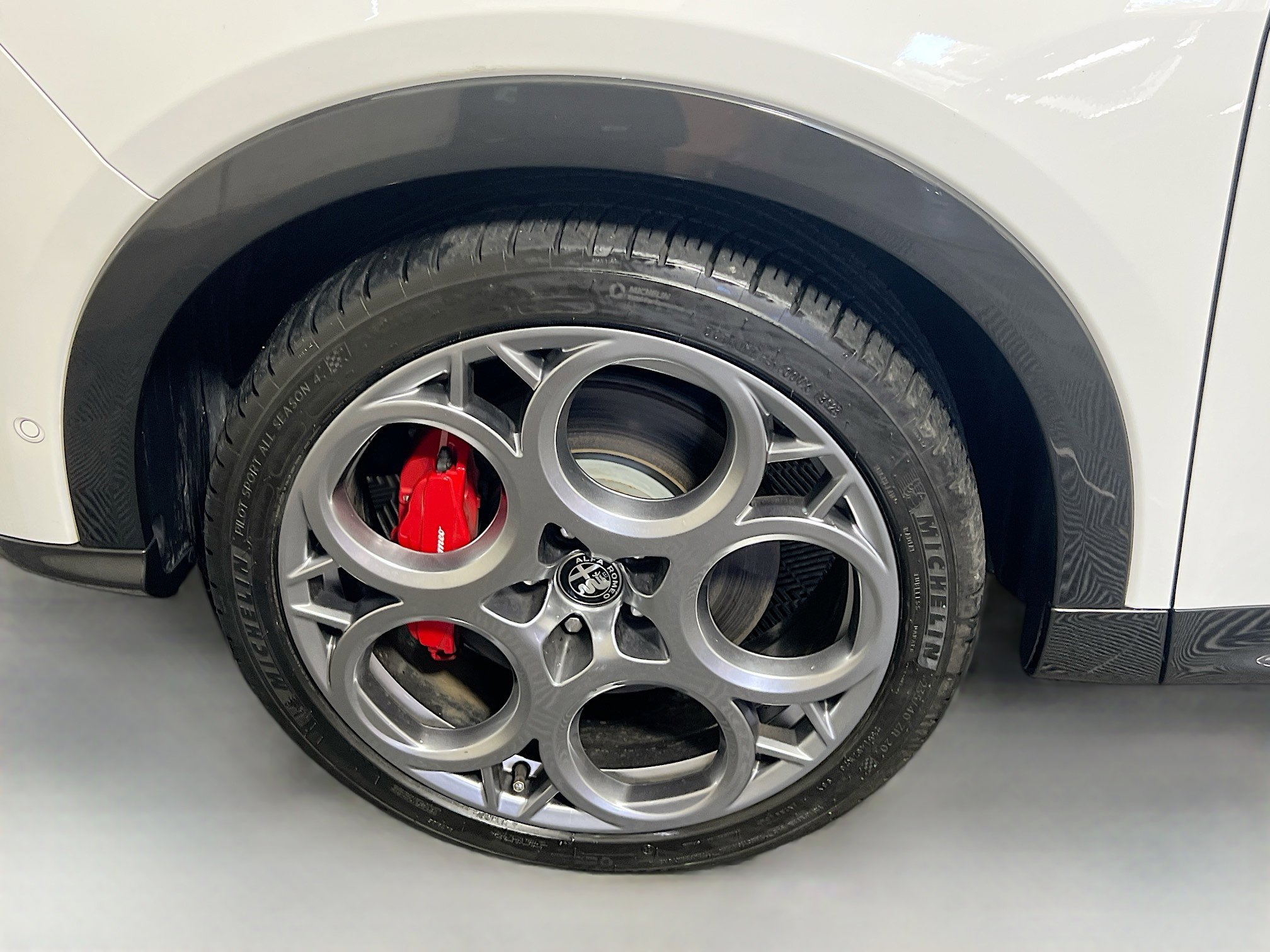 Used 2024 Alfa Romeo Tonale Veloce w/ Active Assist Package image 13