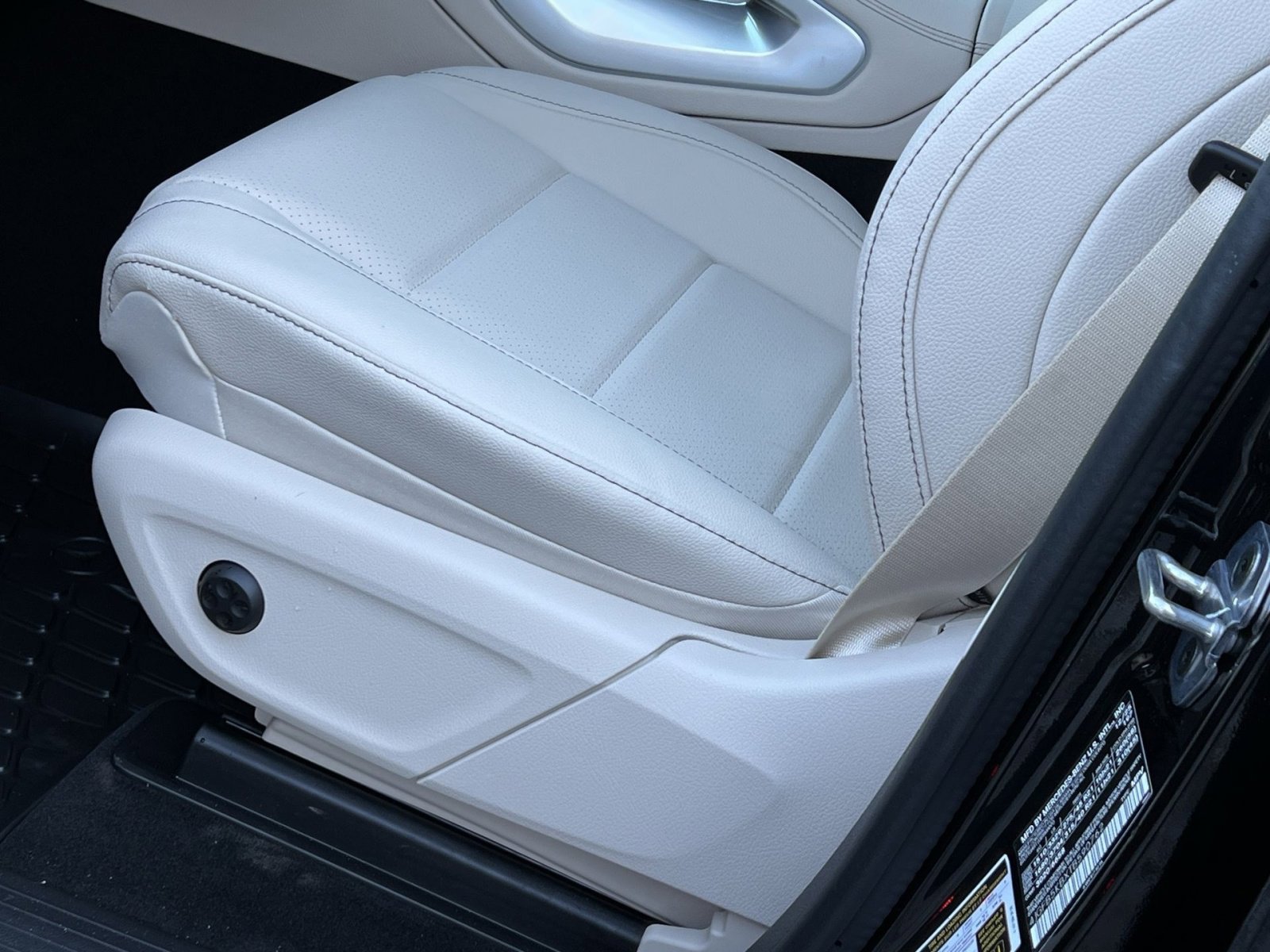 New 2026 Mercedes-Benz GLE 450 GLE 450 image 12