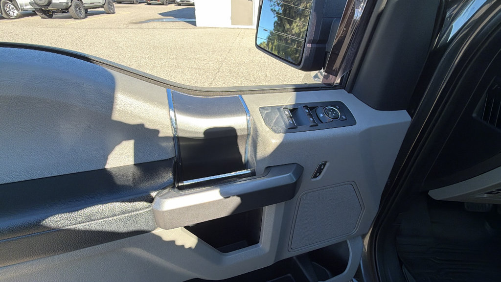 Used 2020 Ford F150 XLT w/ Equipment Group 302A Luxury RWD image 14