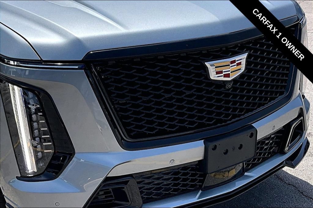 Used 2025 Cadillac Escalade V AWD/4WD image 34