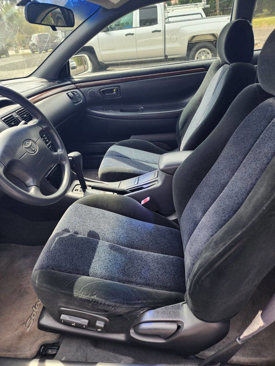Used 2001 Toyota Solara SE image 9