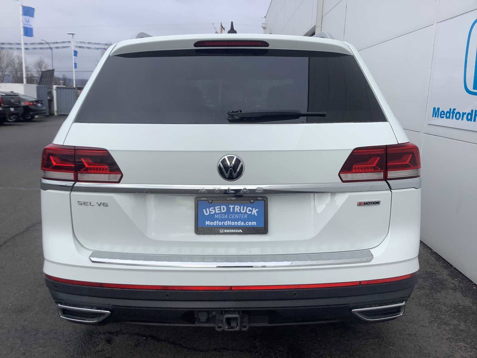 Used 2021 Volkswagen Atlas SEL Premium image 5