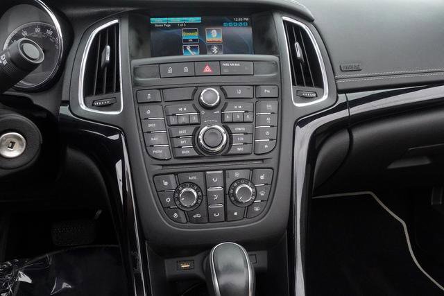 Used 2017 Buick Cascada Premium image 21