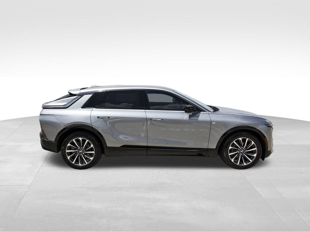 Certified 2024 Cadillac Lyriq Sport RWD image 5