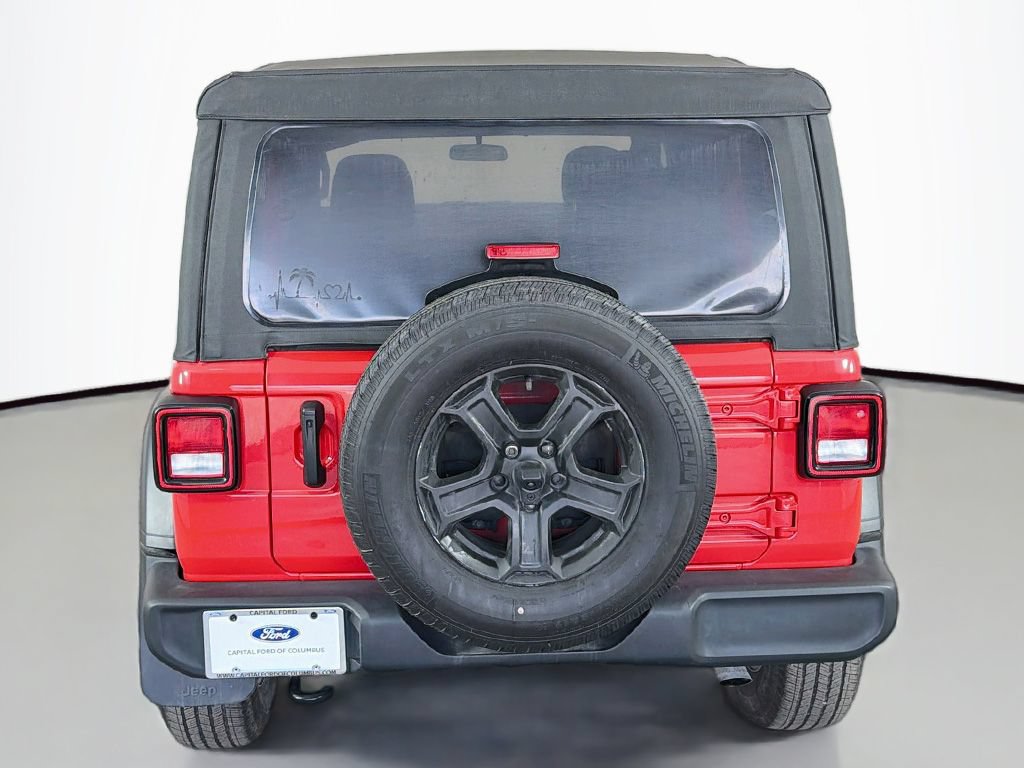 Used 2022 Jeep Wrangler Unlimited Sport w/ Technology Group AWD/4WD image 11