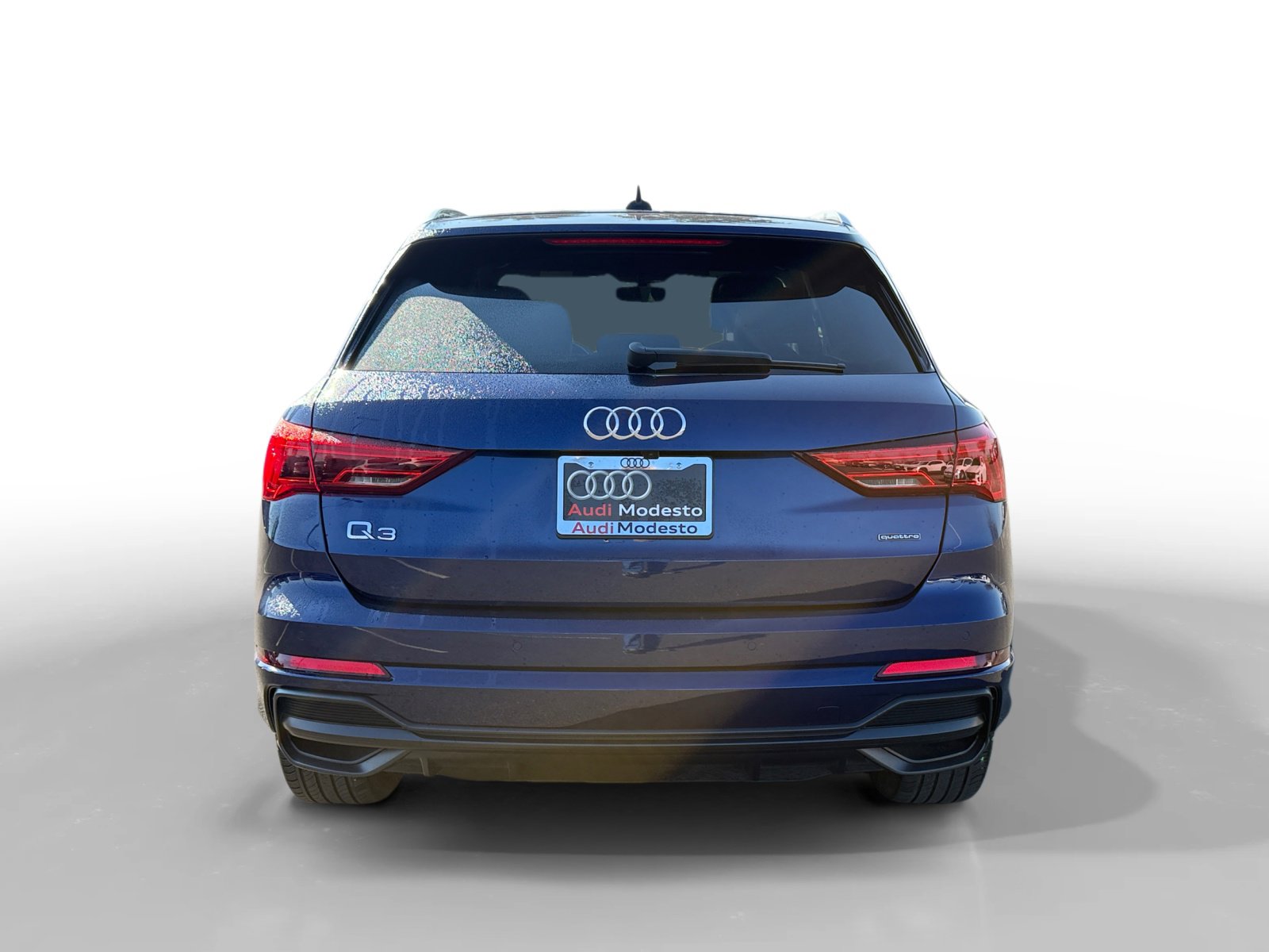 Used 2022 Audi Q3 2.0T Premium Plus w/ Premium Plus Package image 4