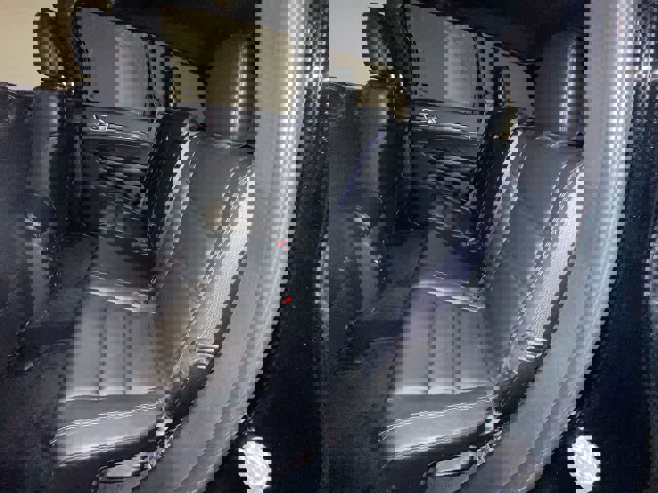 Used 2017 Jeep Grand Cherokee Limited image 23