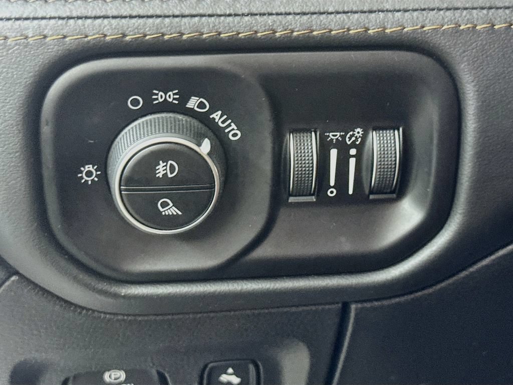 Used 2020 RAM 1500 Limited AWD/4WD image 24