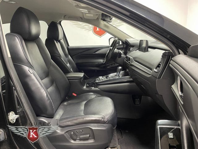 Used 2018 MAZDA CX-9 Touring FWD image 24