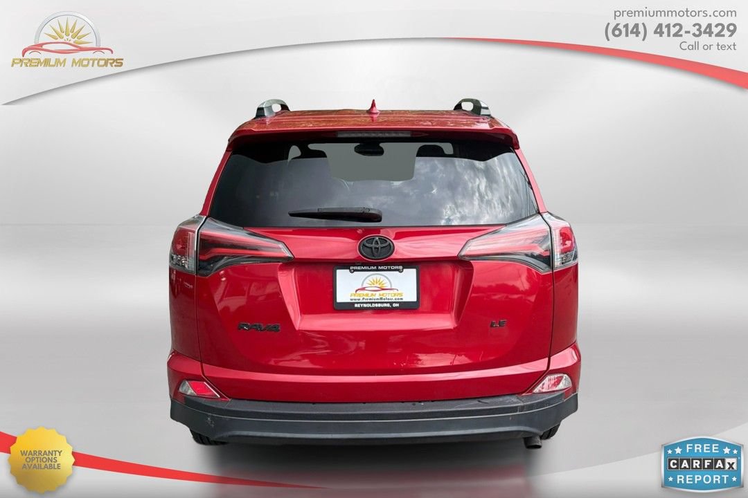 Used 2017 Toyota RAV4 LE FWD image 4