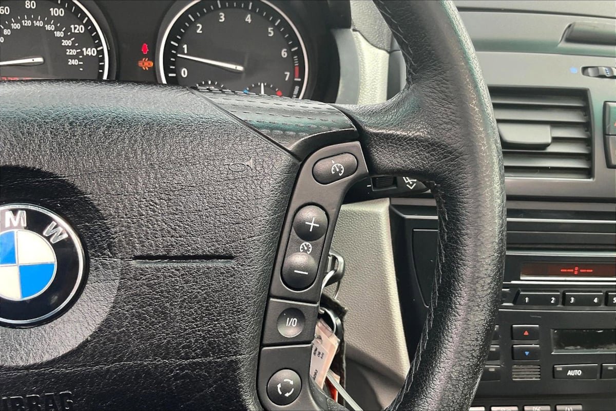 Used 2006 BMW X3 3.0i image 12