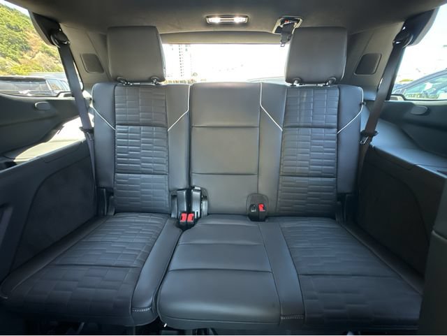 New 2026 Cadillac Escalade Platinum Sport w/ LPO, ONYX Package AWD/4WD image 16