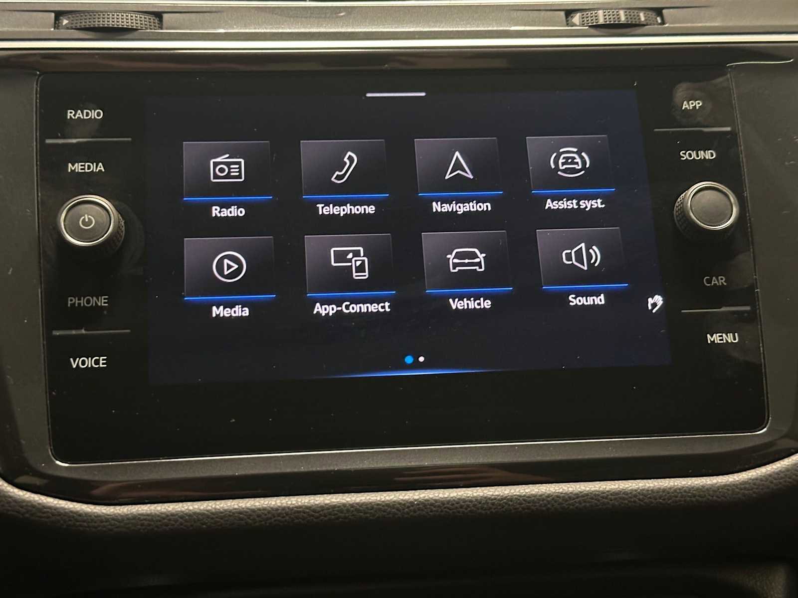 Used 2021 Volkswagen Tiguan SE R-Line image 14