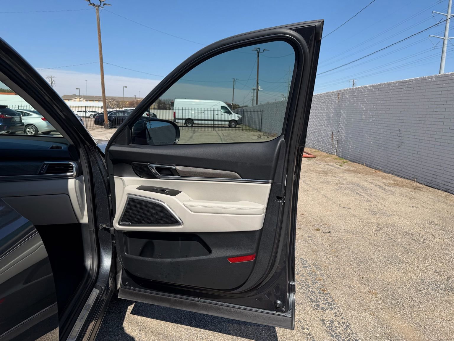 Used 2021 Kia Telluride EX w/ EX Premium Package image 26