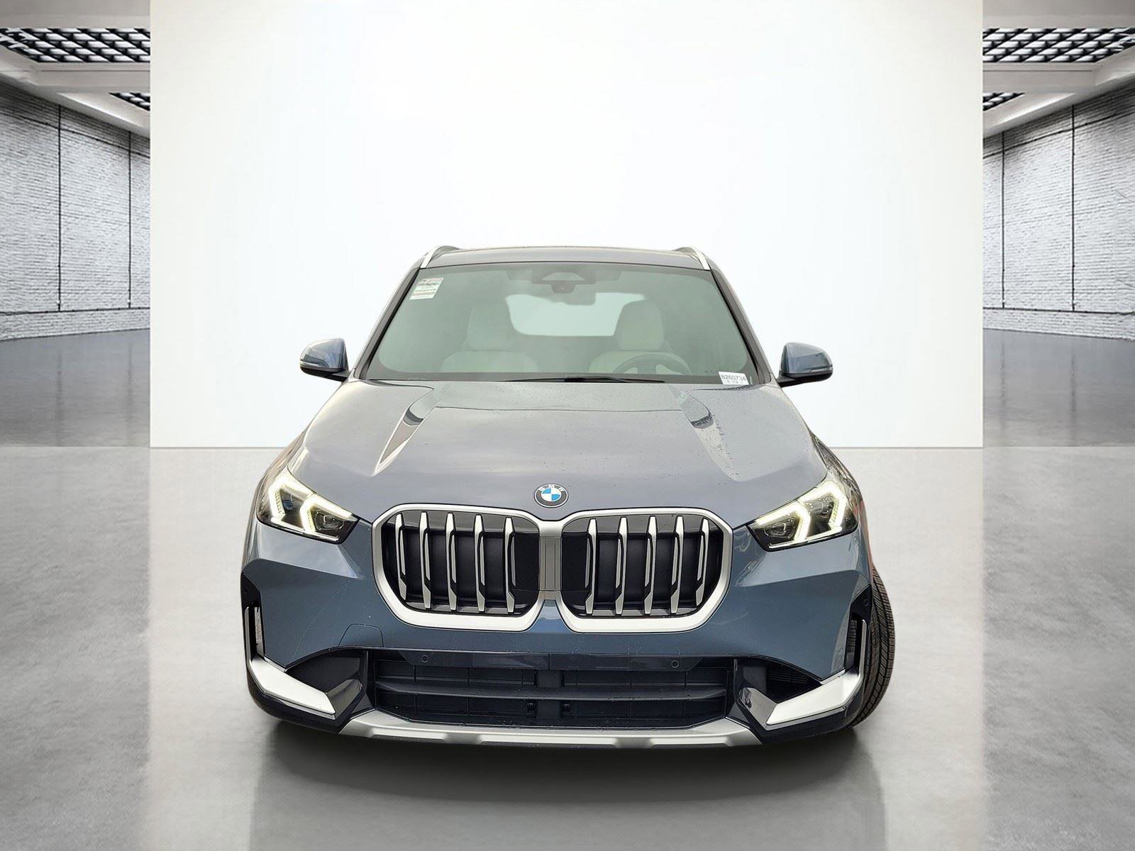 New 2026 BMW X1 xDrive28i w/ Convenience Package image 3
