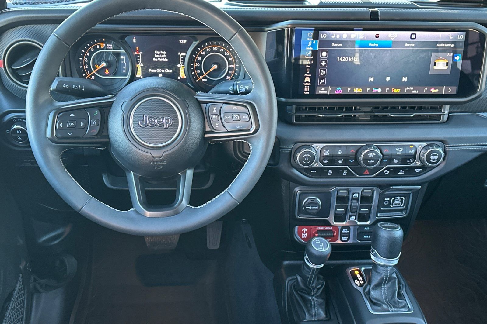 Certified 2025 Jeep Gladiator Rubicon w/ Safety Group image 15