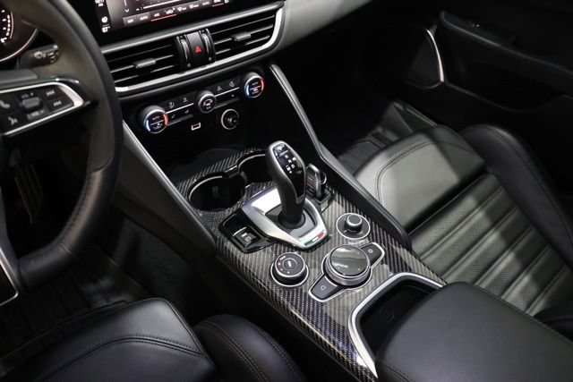 Used 2023 Alfa Romeo Giulia Quadrifoglio RWD image 30