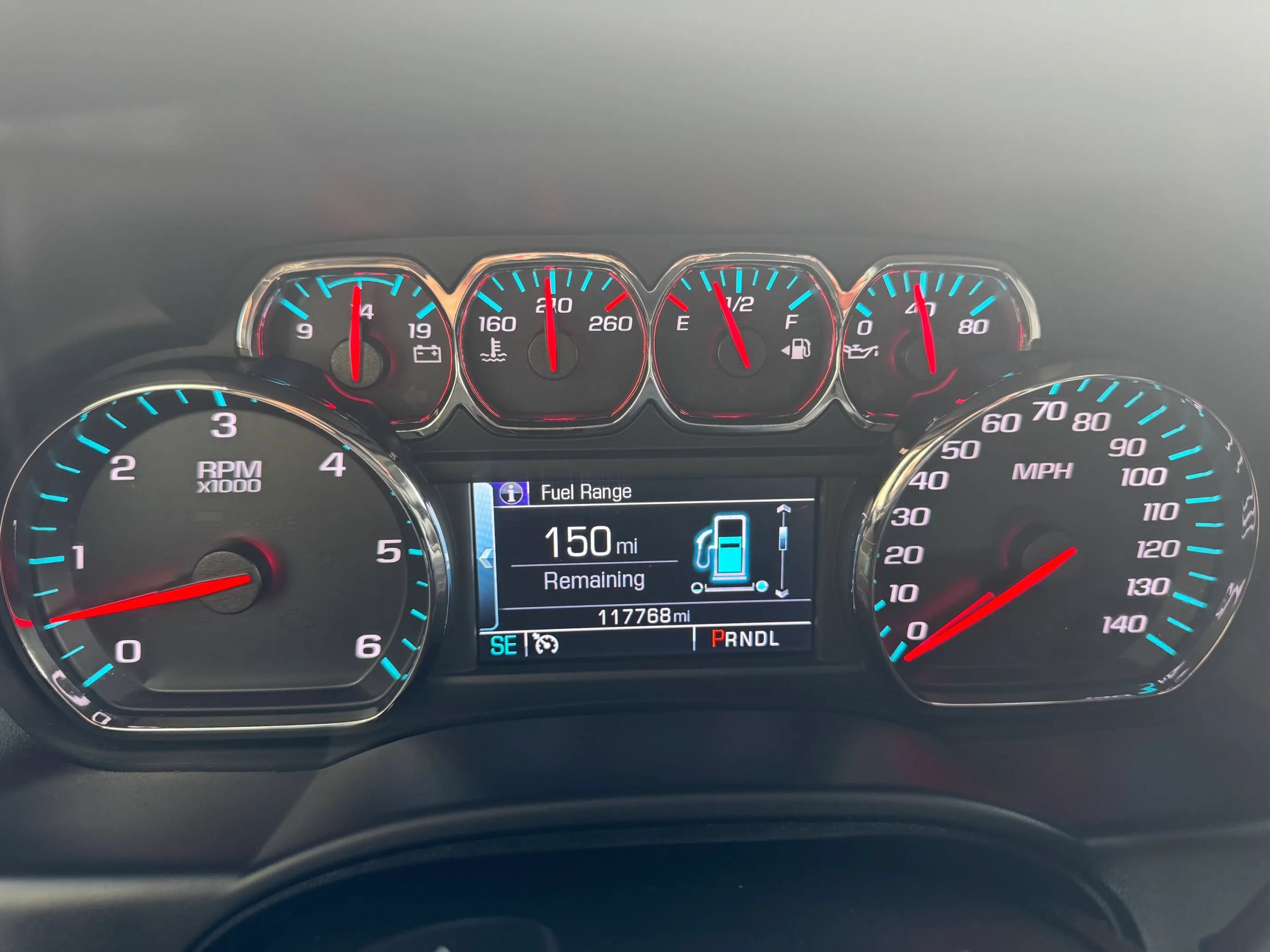 Used 2018 Chevrolet Suburban LT AWD/4WD image 20