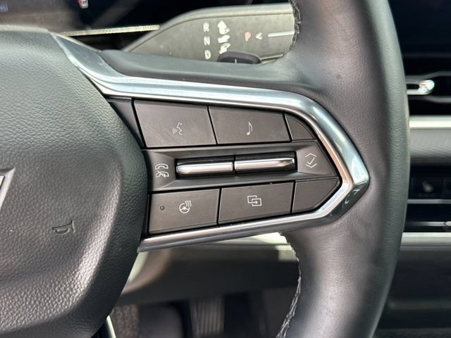 Used 2025 Chevrolet Equinox LT AWD/4WD image 27