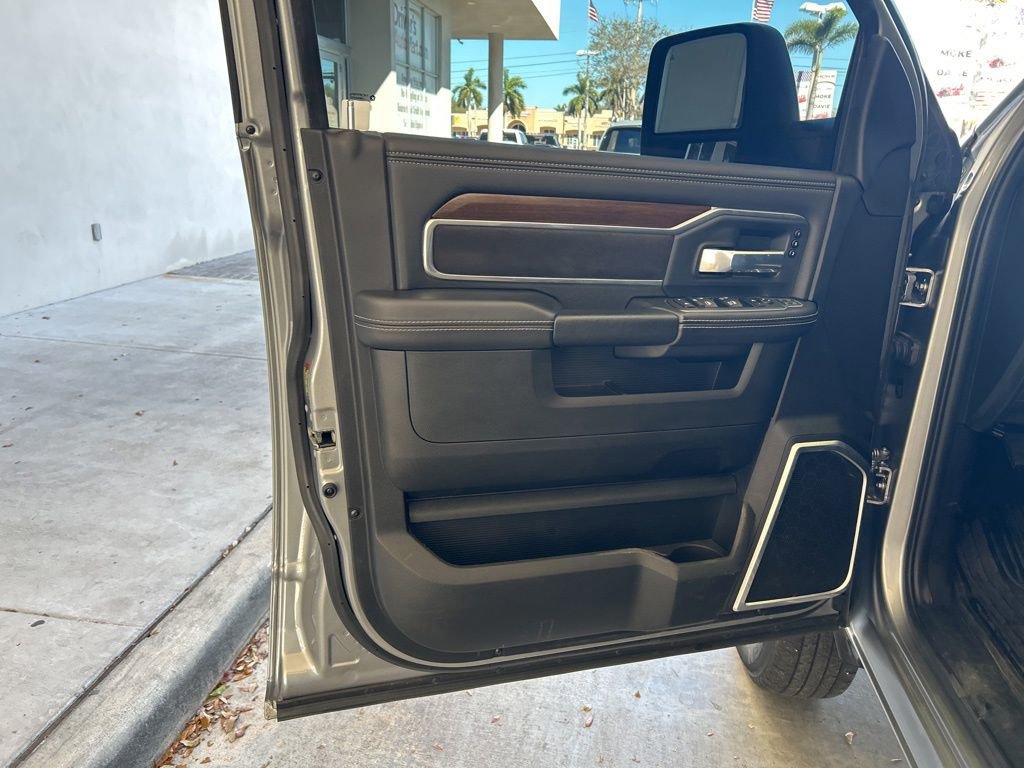 Used 2024 RAM 3500 Laramie w/ Bed Utility Group image 41