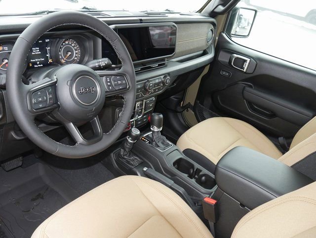 New 2026 Jeep Gladiator Willys AWD/4WD image 13