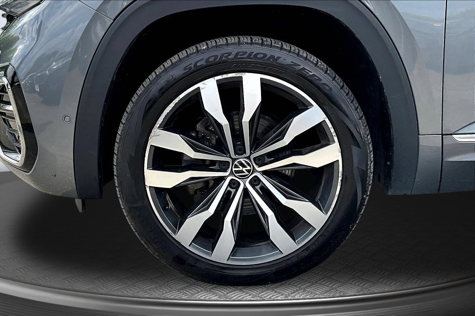 Used 2021 Volkswagen Atlas SEL Premium AWD/4WD image 31