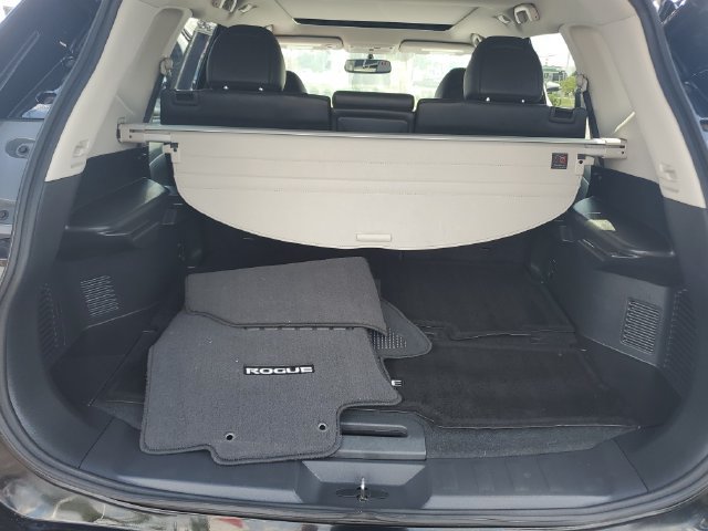 Used 2015 Nissan Rogue SL w/ SL Premium Package AWD/4WD image 9