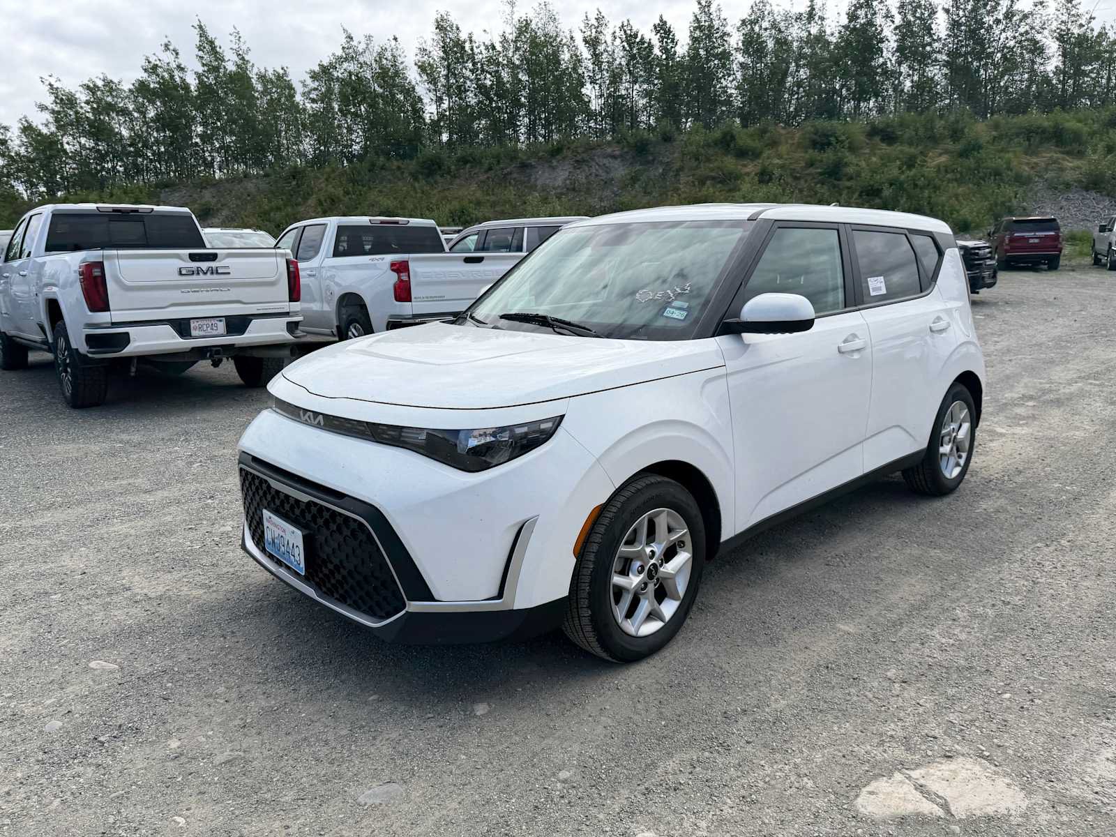 Used 2024 Kia Soul LX w/ Option Group 015 FWD image 3