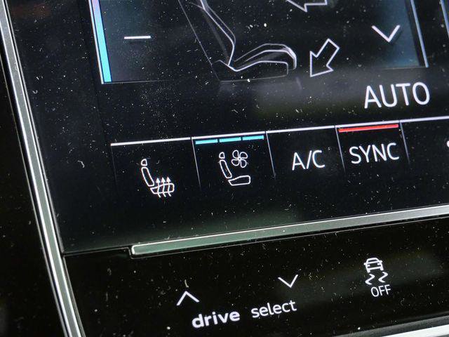 New 2026 Audi RS Q8 performance image 24