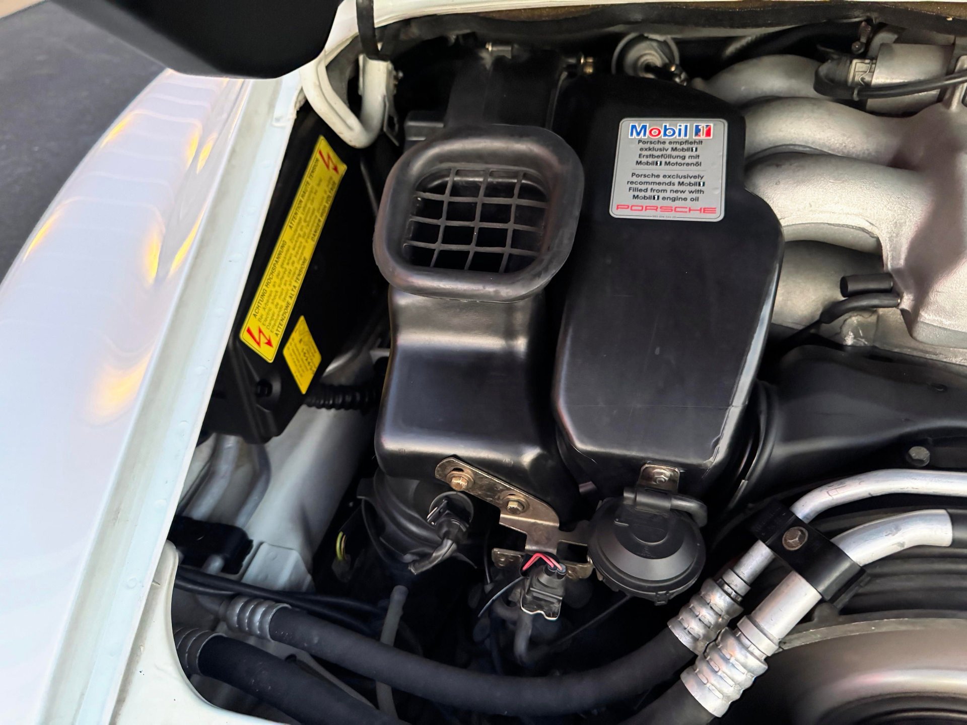 Used 1997 Porsche 911 Cabriolet image 27