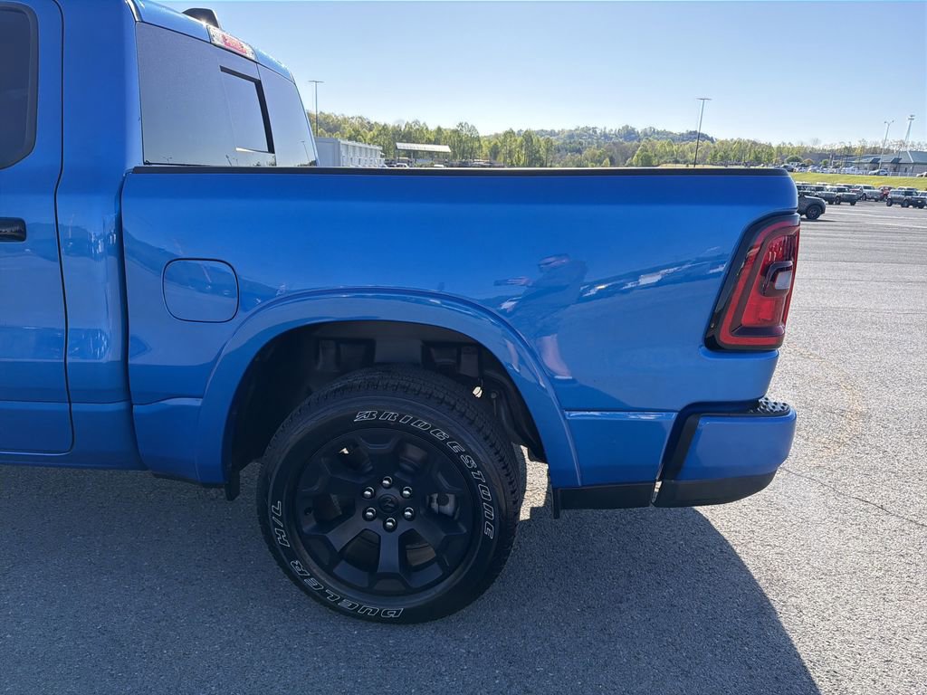 Used 2025 RAM 1500 Big Horn AWD/4WD image 9
