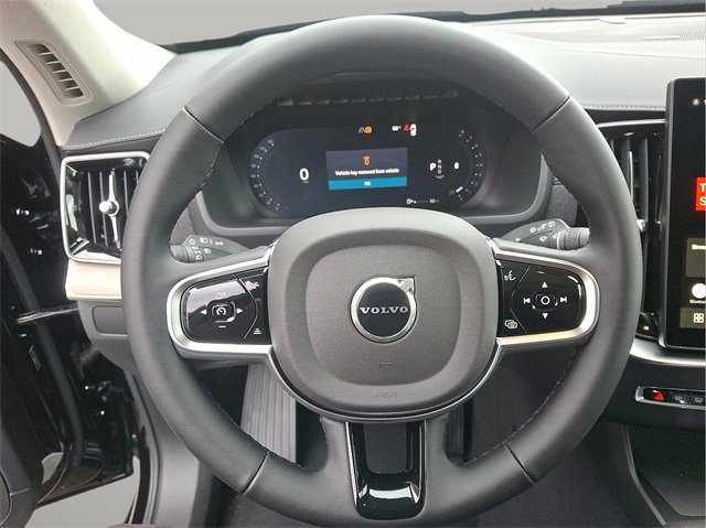 New 2026 Volvo XC90 B6 Plus w/ Protection Package Premier image 10