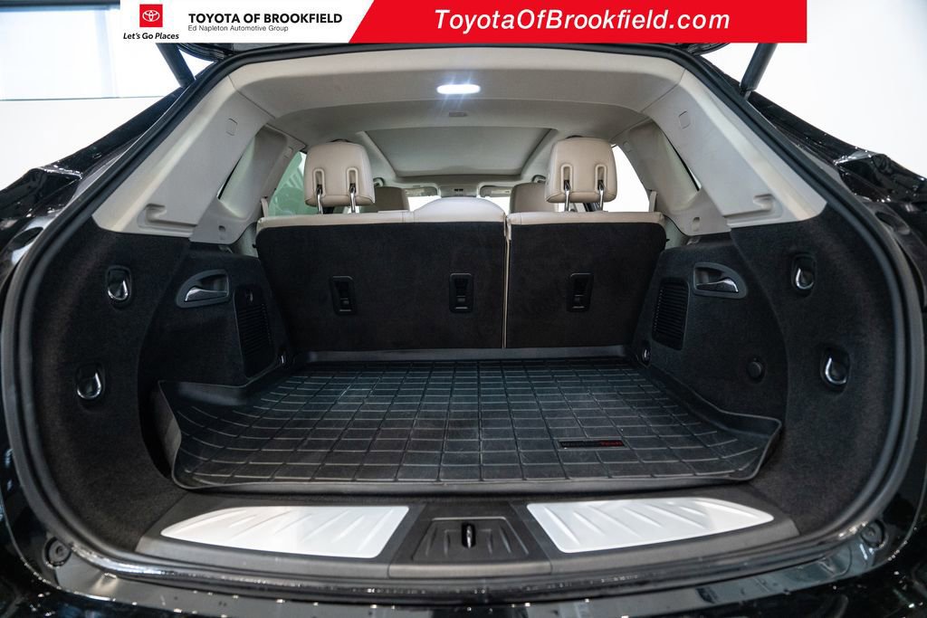 Used 2020 Buick Envision Essence image 38