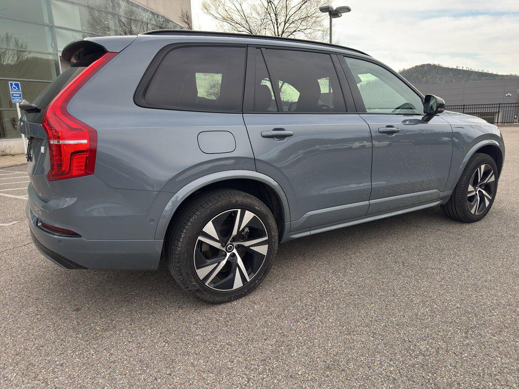 Used 2023 Volvo XC90 T8 Plus image 8