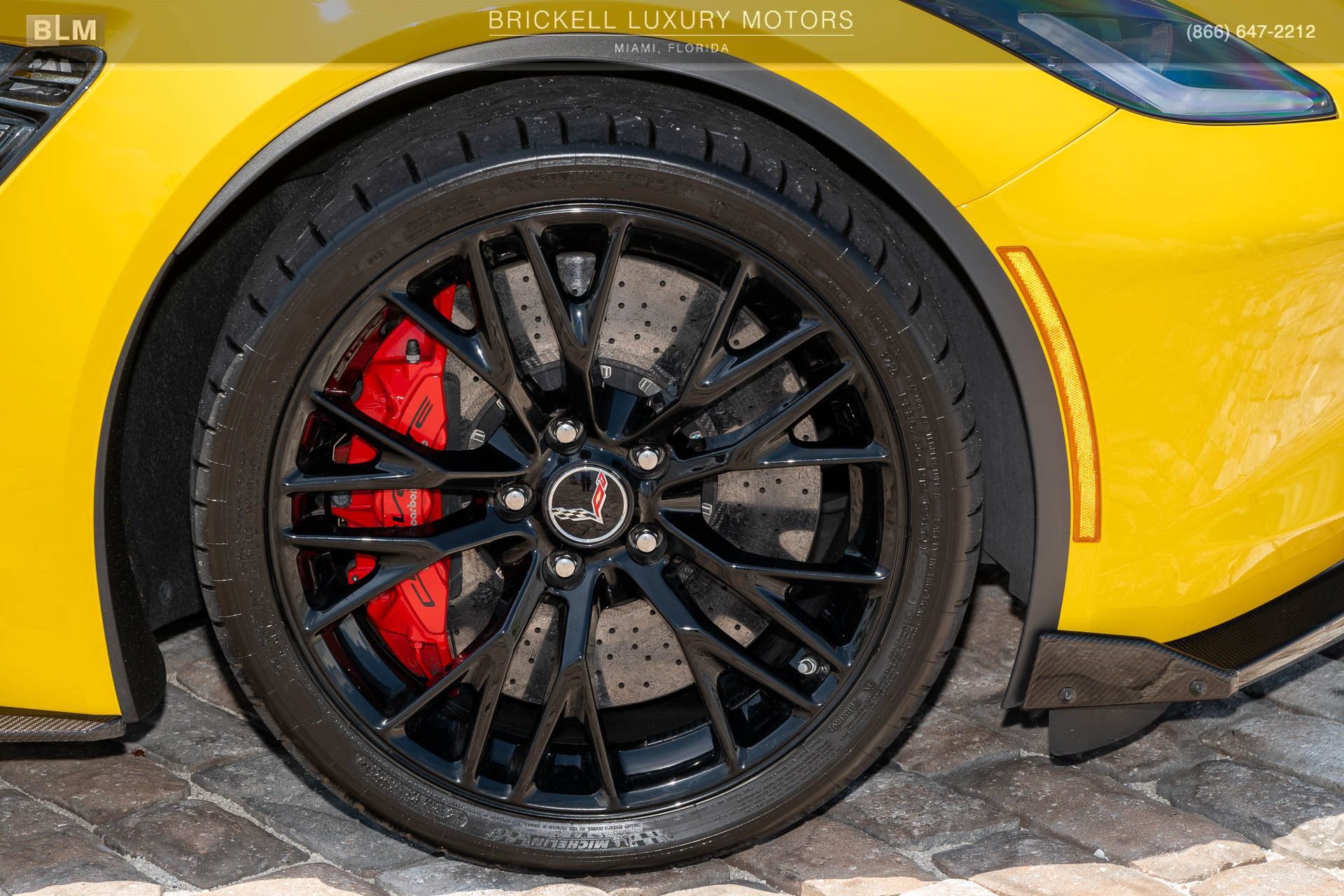Used 2015 Chevrolet Corvette Z06 w/ 3LZ Preferred Equipment Group RWD image 39